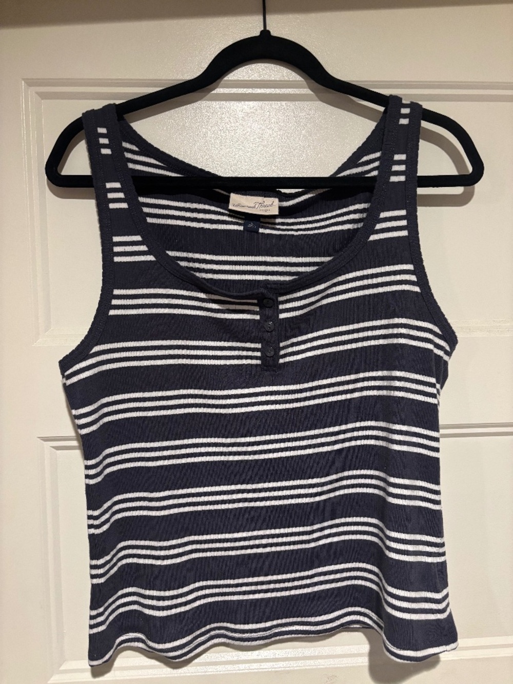 Universal Thread tank top